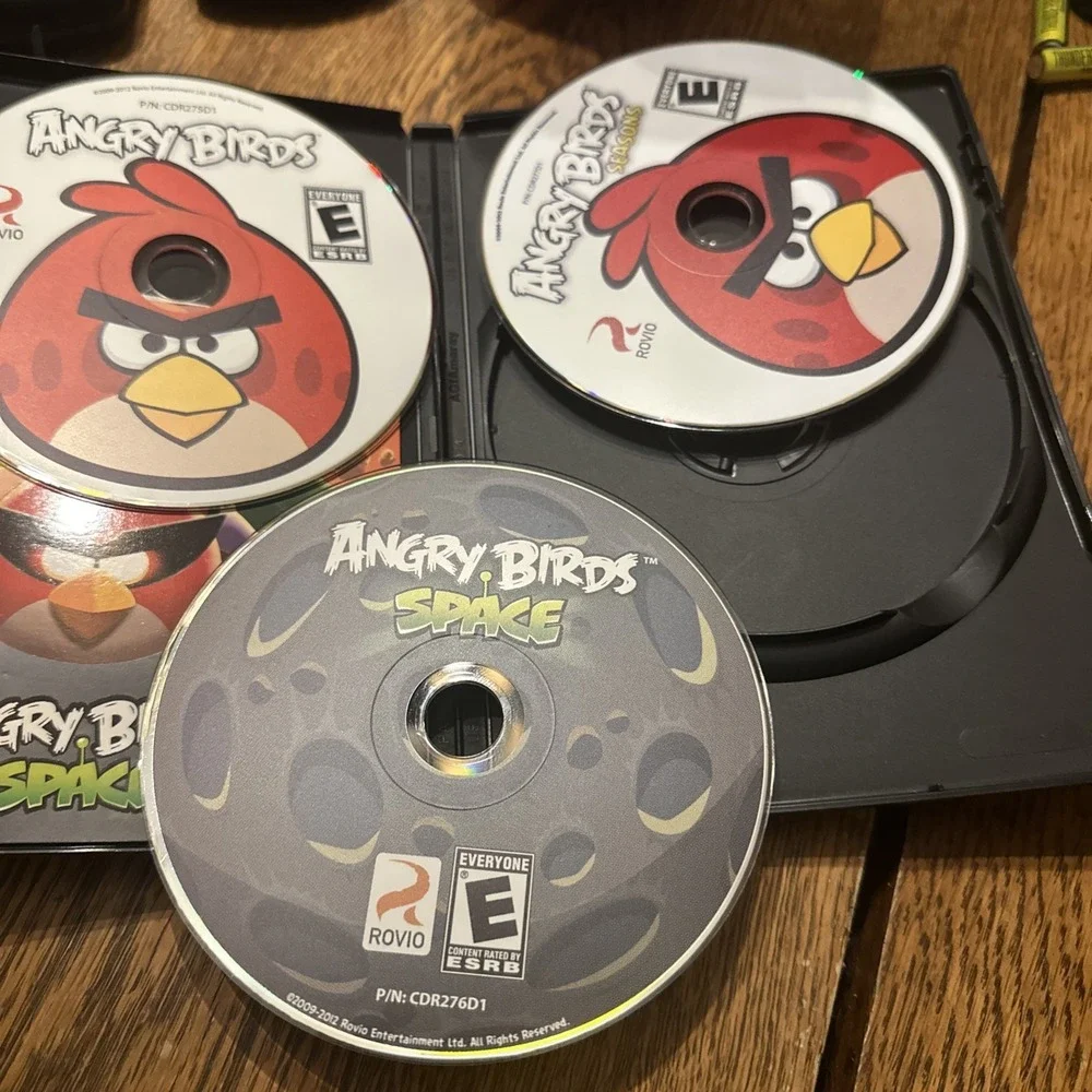Angry Birds / Seasons / Space PC 2012 Video Game Compilation 3 Games in 1